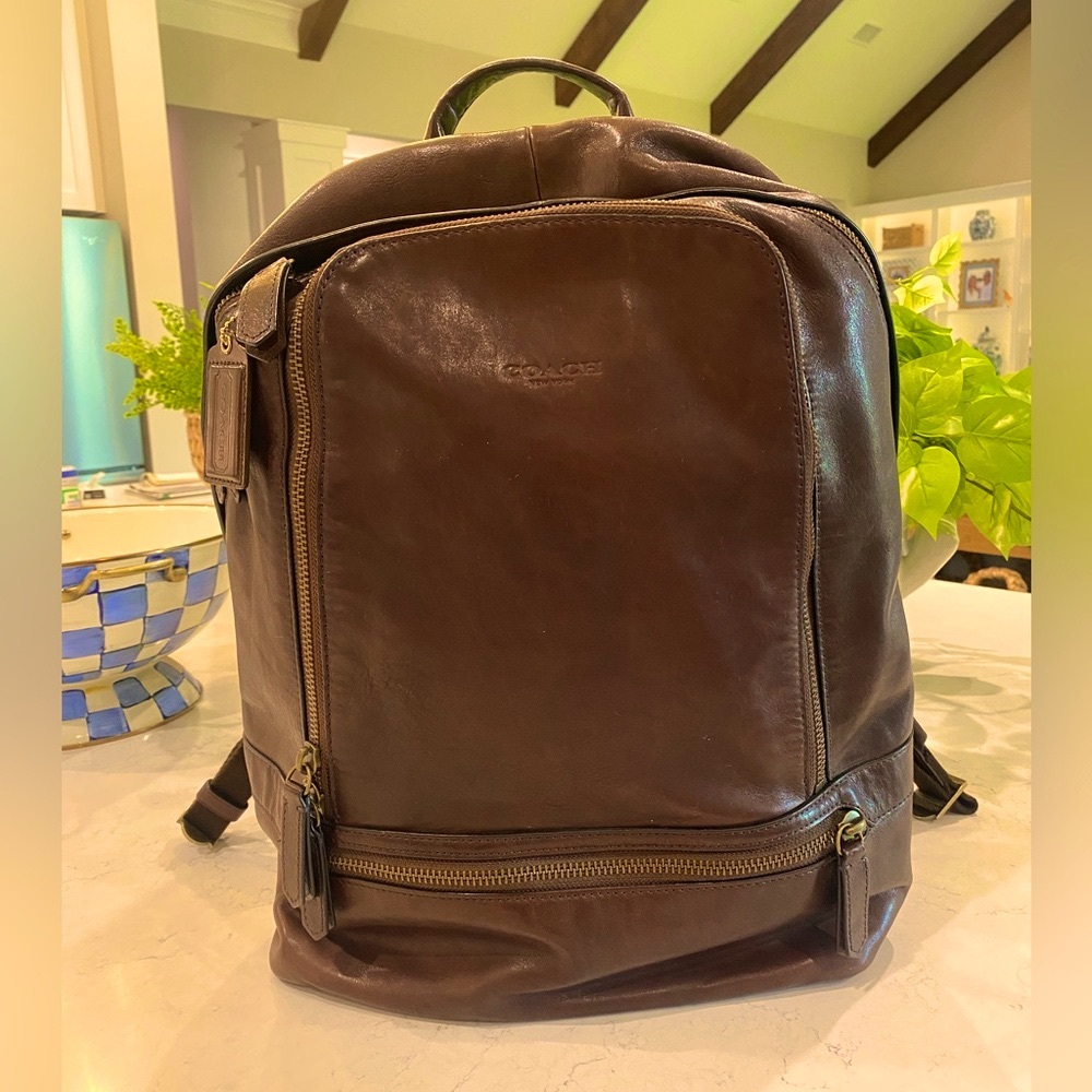 Coach Unisex All leather distressed backpack RARE 71399
